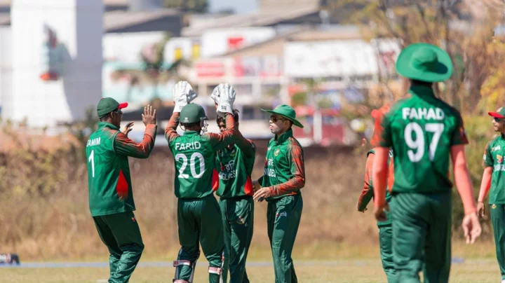 জিম্বাবুয়েকে বিধ্বস্ত করে ফাইনালে বাংলাদেশ